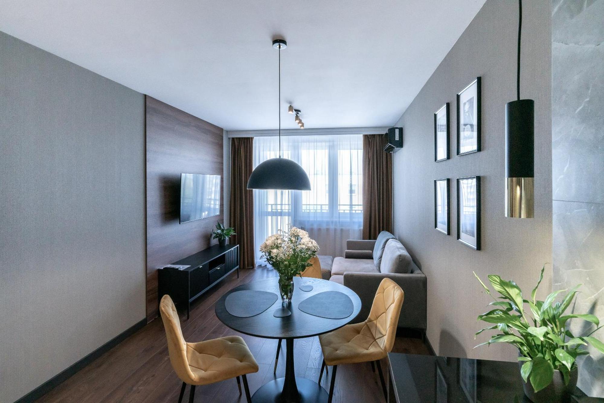Noche Apartamenty Premium เบียวา พอดลาสกา ภายนอก รูปภาพ